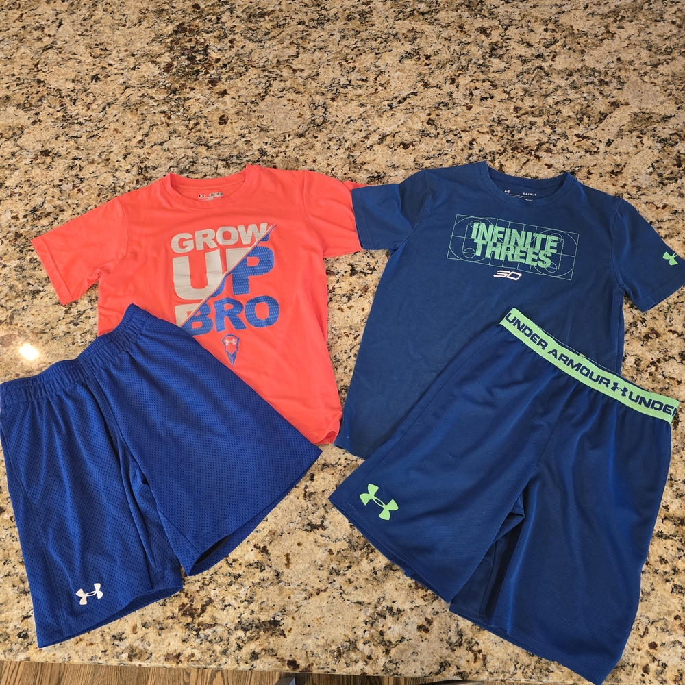 Under Armour Boys' Athletic Set Of Two Outfits Size Youth Medium